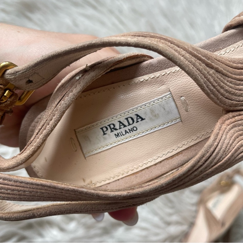 Prada Suede Beige Platform Slingback Peep Toe Swirl Stitch Heeled Sandals 37.5 - Picture 8 of 9
